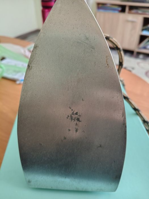 Ютия малка-метална