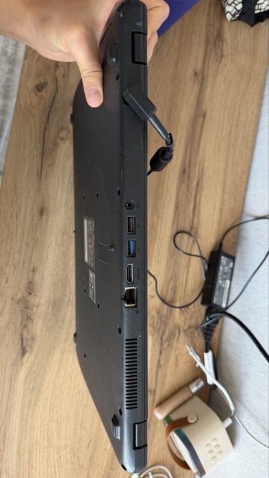 Продам ноутбук Acer Extensa EX2519