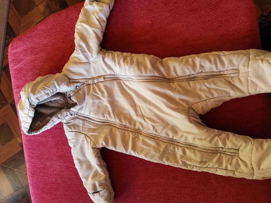 Комплект ЗИМНИ бебешки дрехи за бебета от 3- 12 месеца