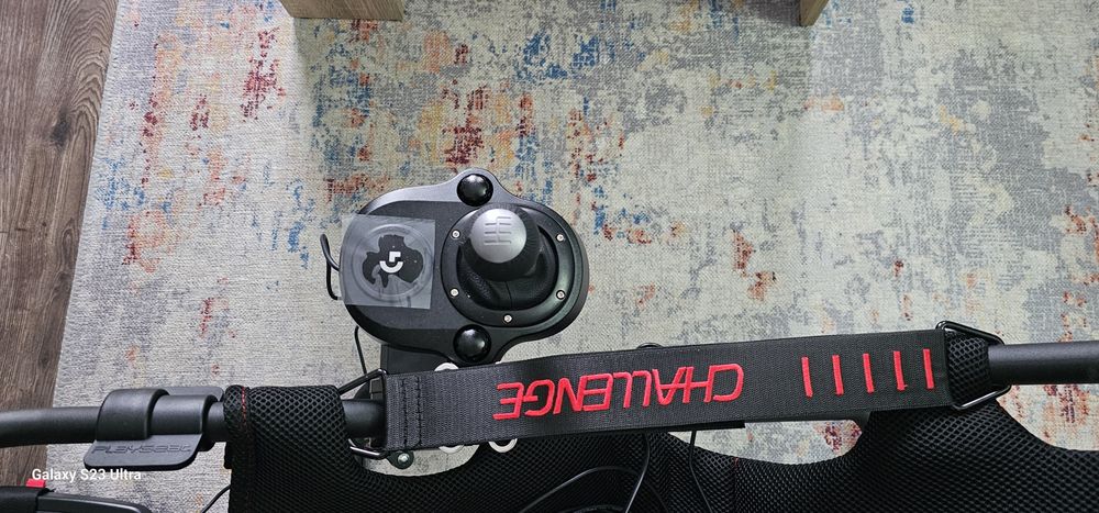 Cockpit Playseat Challenge ActiFit, Pliabil, + volan G29