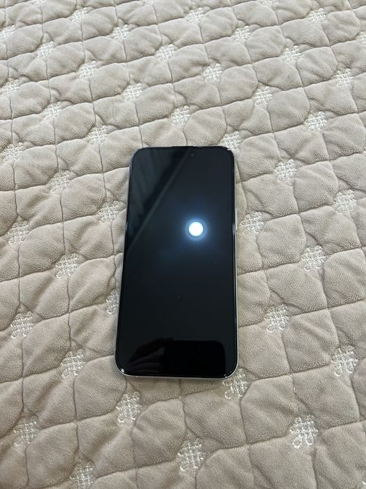 Iphone 15 pro max white