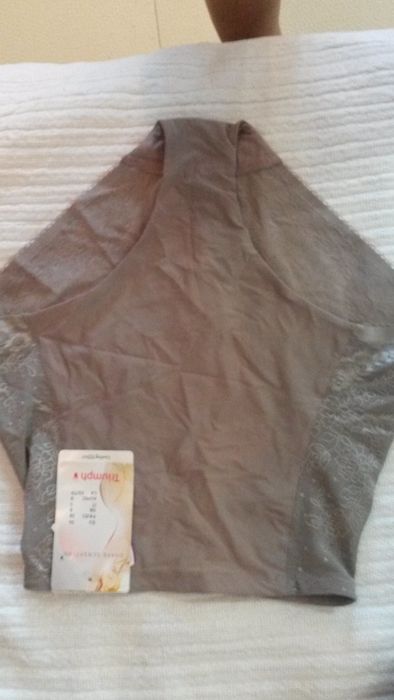 Оригинално ново бельо