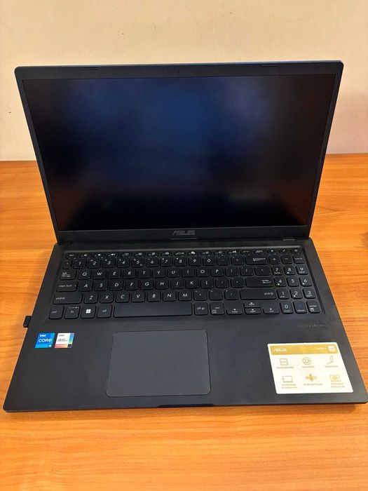 Лаптоп ASUS VivoBook 15, RAM 16GB, 512GB SSD, i5-1135G7, 15,6"