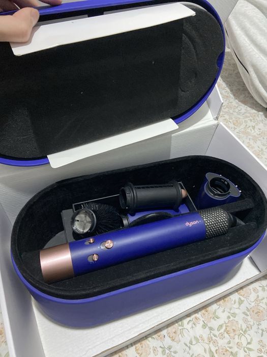 Dyson бу срочно.