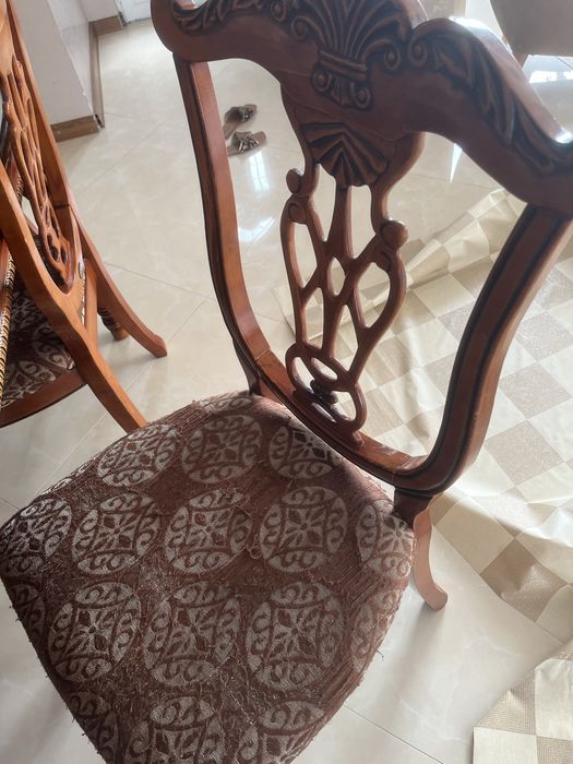 Маса за хранене с 6 стола