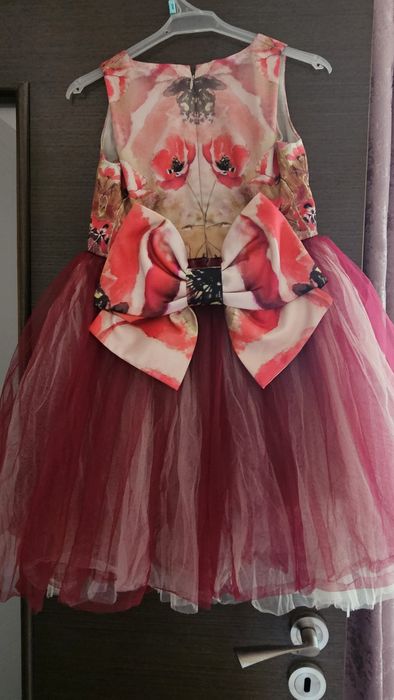 Официални красиви рокли размер 128