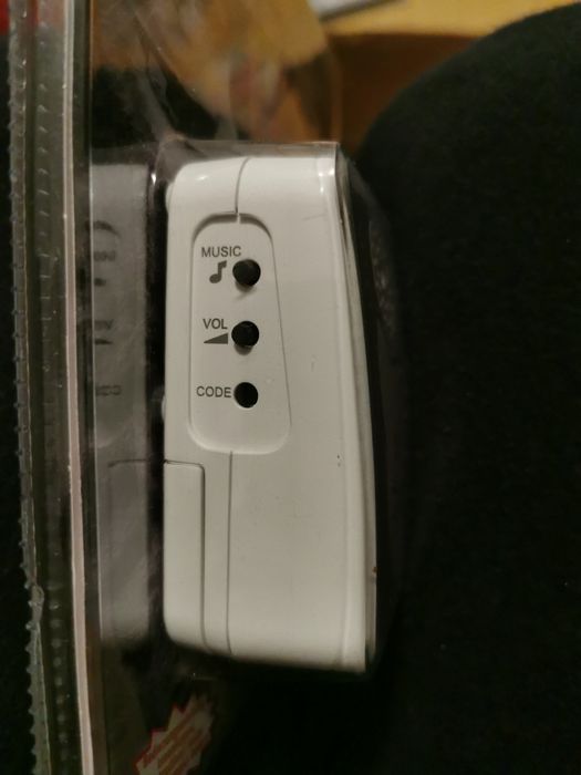 Zgarda pisici și cățeluși - cu senzor detectie animal - un fel de GPS