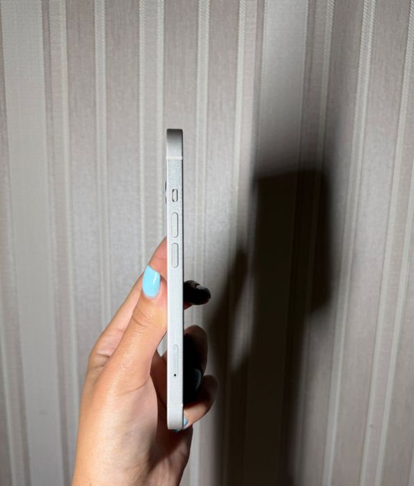 Iphone 13   128Гб