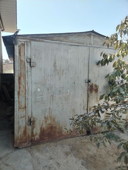 Метал гараж сотилади