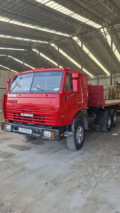Kamaz 1983 yi Xolati Alol Narxi 6000 $ kami bor .Faqat naxtga