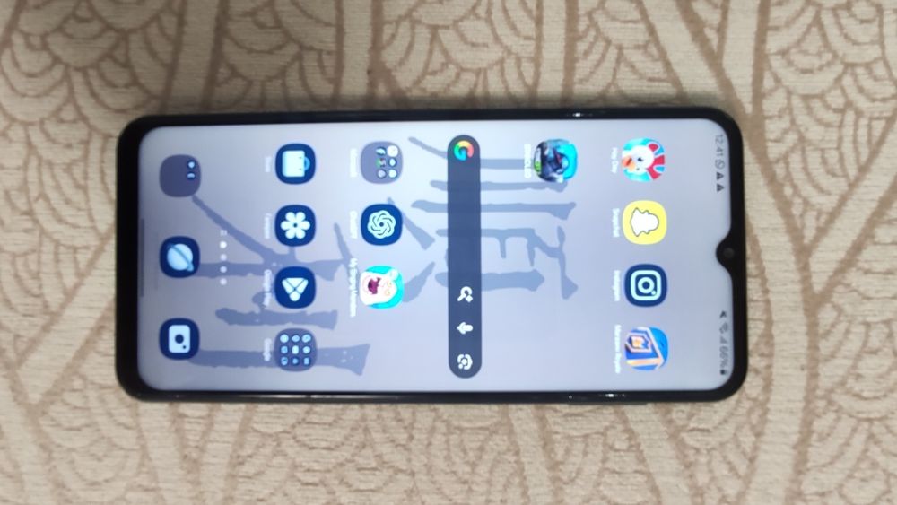 Продам смартфон Samsung Galaxy A23