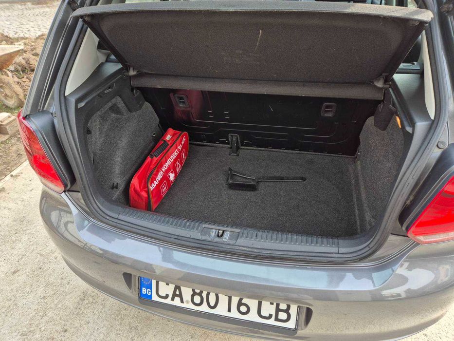 Volkswagen Polo Fly 1.2, бензин, ръчна, 2011