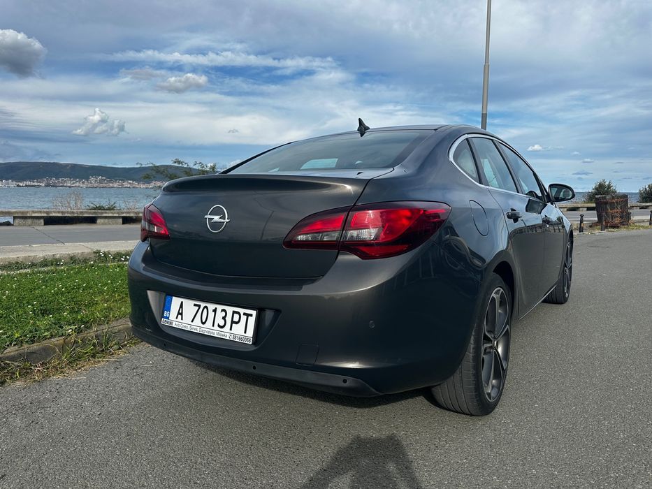 Opel Astra J 1.6 diesel