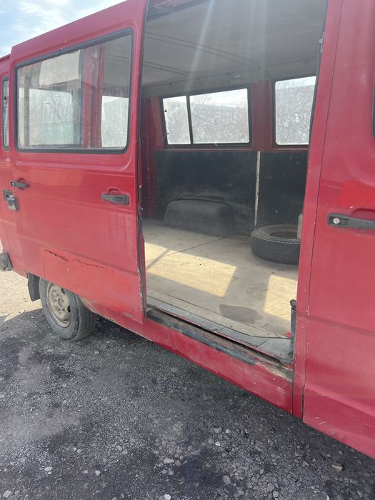 Грузоперевозкиии
