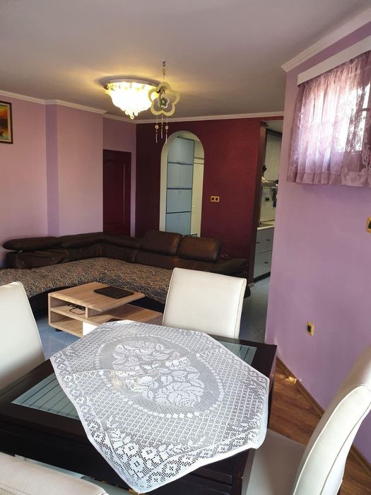 Продава се Двустаен апартамент в Бургас, Изгрев - 68 кв.м за 1335 €/кв.м - Снимка #4