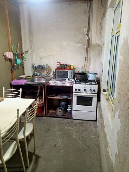 Метро якин Гофур Гулом метро болага