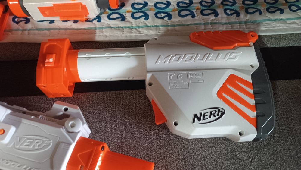 Pusca Nerf Modulus 80 cm cu accesorii plus gloante
