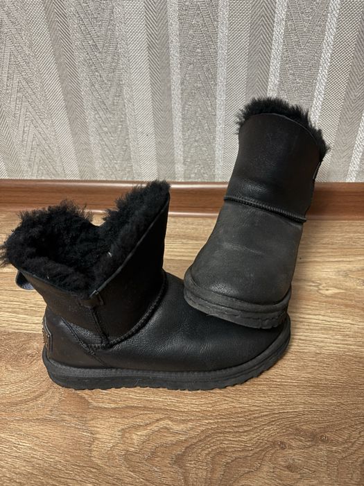 Продам угги оригинал