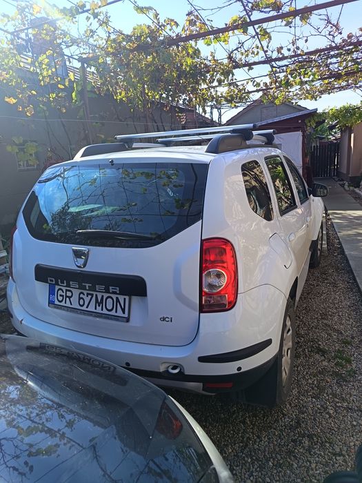 Vînd Dacia Duster 4×4 1.5 dci 2012