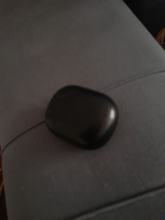 Продам наушники редми