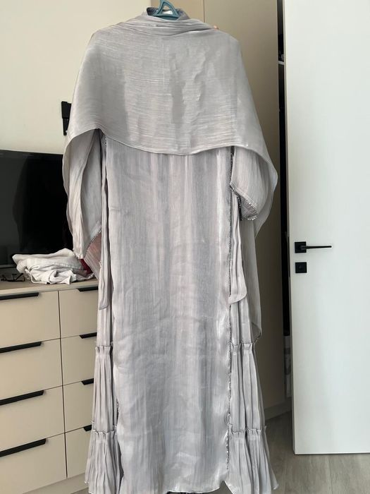 Продам платье абая