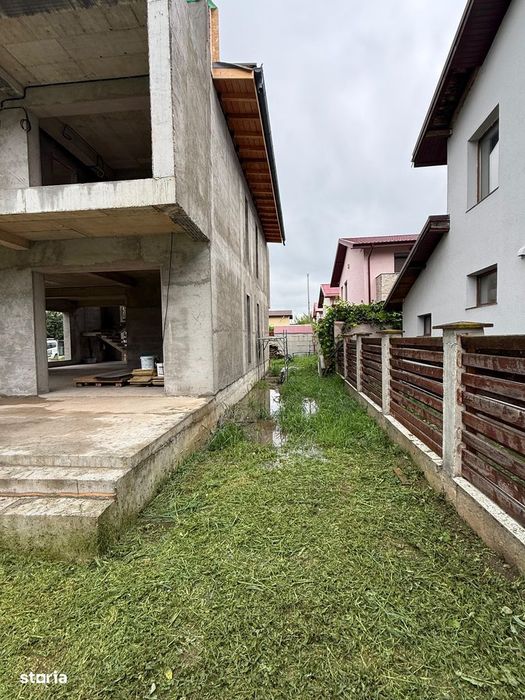 Vila PREMIUM de vanzare- vecinatate padure-1040mp curte- 4 dormitoare