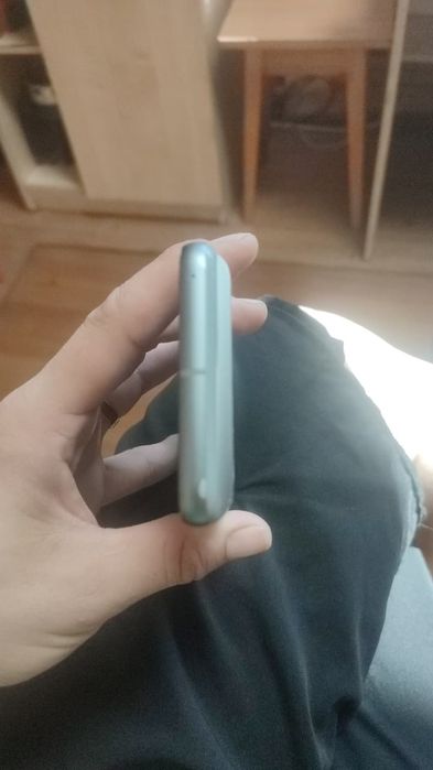Продам Google pixel 8hazel