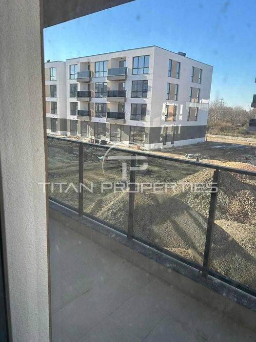 Продава се Тристаен апартамент в Пловдив, Остромила - 115 кв.м за 745 €/кв.м - Снимка #9