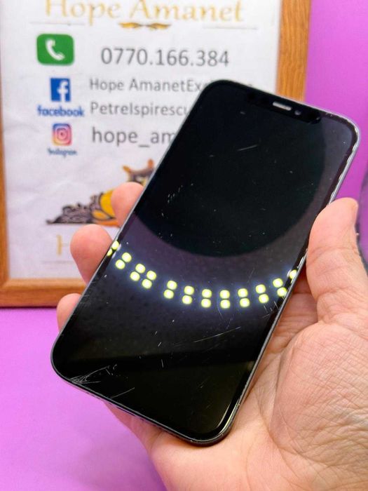 HOPE AMANET P2- Iphone 12 / 64GB / Baterie 79% / Ecran zgariat