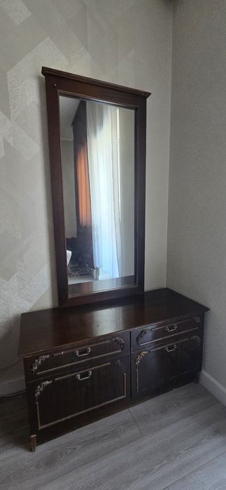 Спальный гарнитур б/у