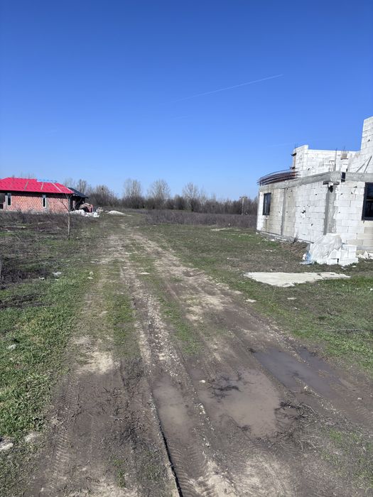 Loturi de vanzare clinceni, str. Int. Solariilor