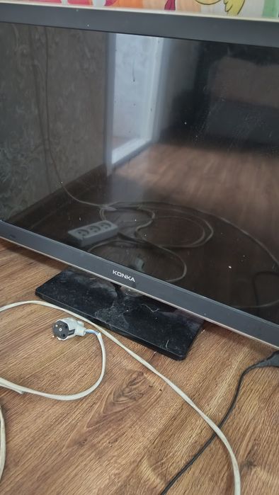 Срочно продам телевизор KONKA на запчасти
