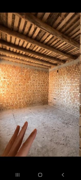 Сергели Хонобод 1.5сотки 7 комнат 2 этажа