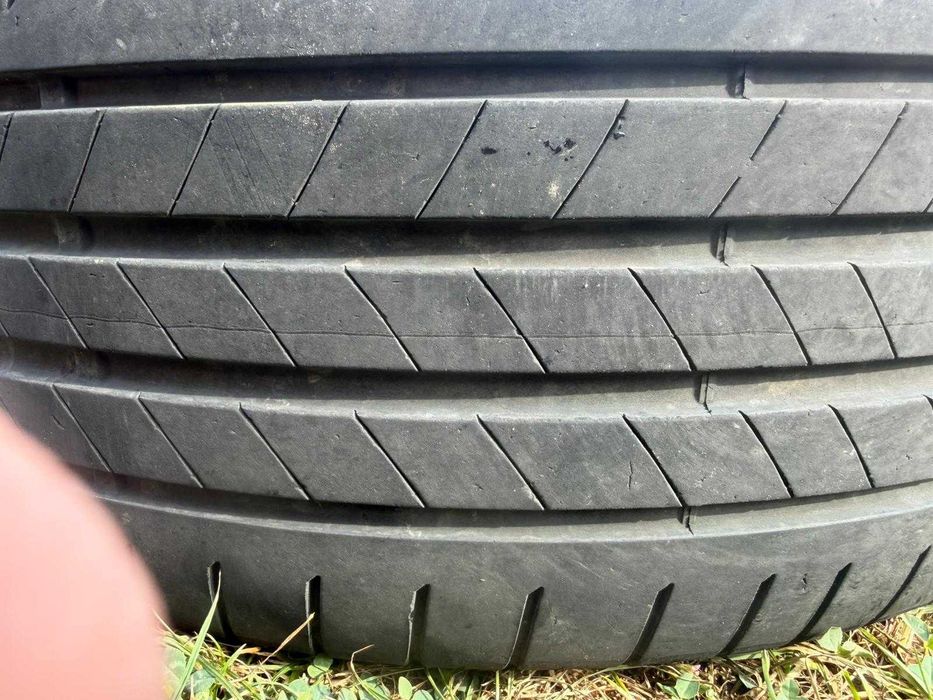 Set complet- BMW- jante R19 + anvelope Bridgestone – 245/40 + 275/35