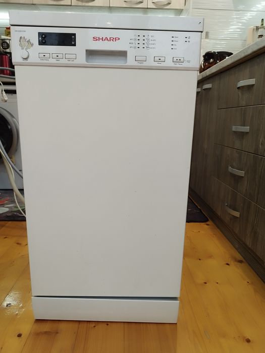 Съдомиялта Sharp Qw-s22f472w