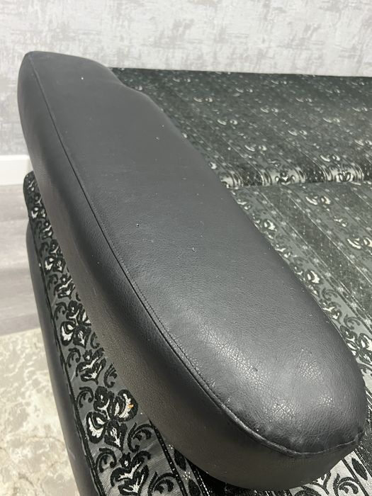 Продам диван. Самовывоз