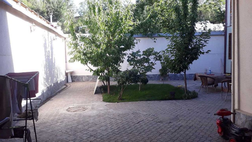 Юнусобод туманида 7 хонали ховли сотилади