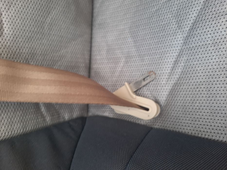 Scaun mașină până la 4 ani