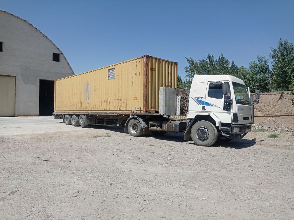 Сотилади тягач ва прицеп Мега