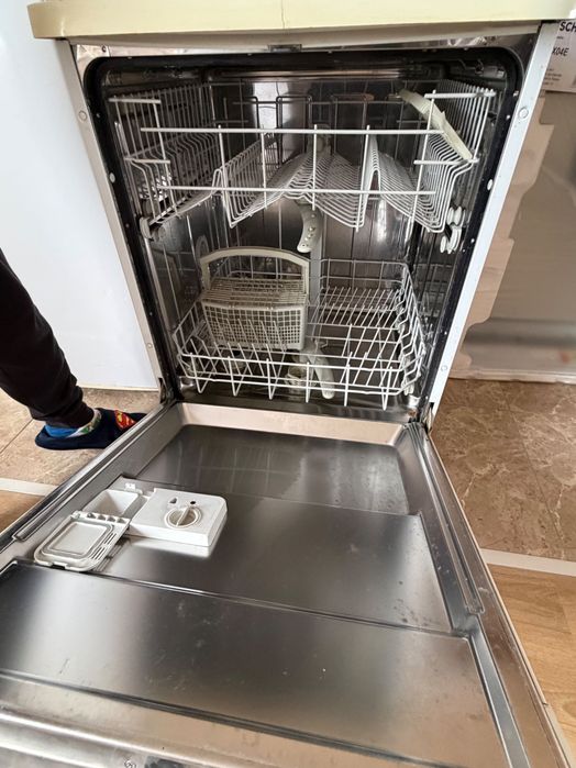 Продавам съдомиялна Crown – 150 лв.