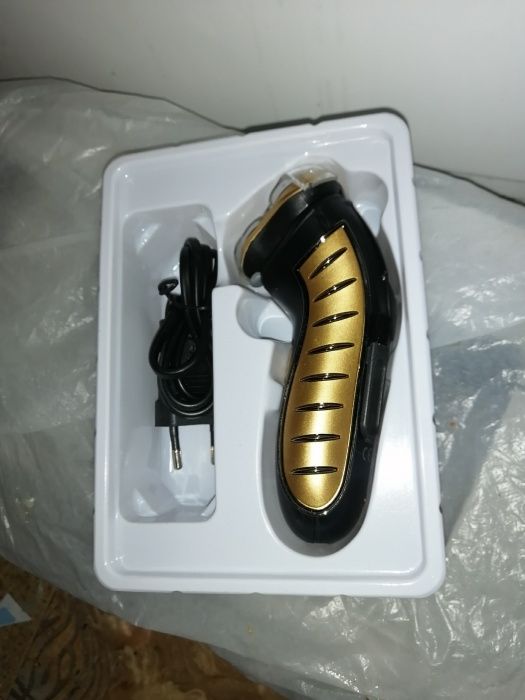 Электро бритва новая