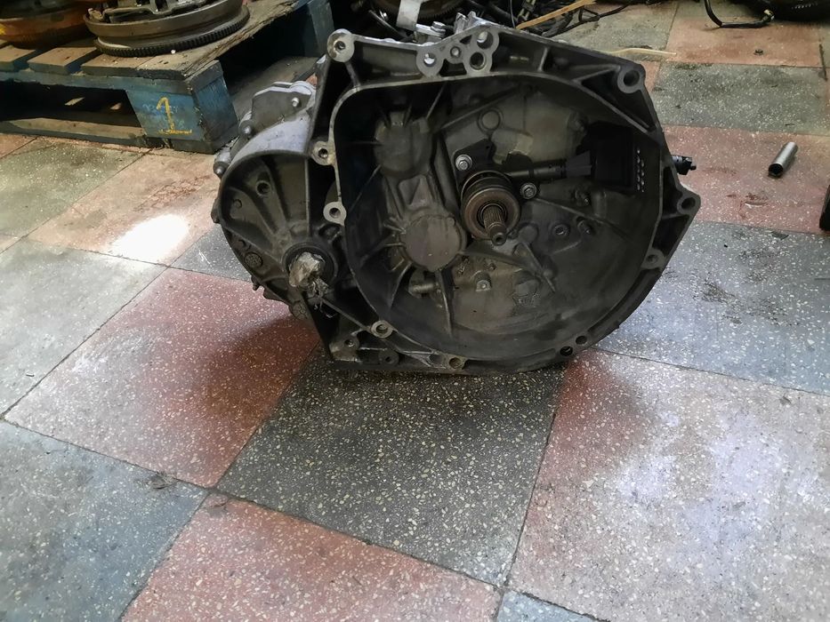 Cutie viteze manuala 6 trepte peugeot 3008 1.6hdi euro5