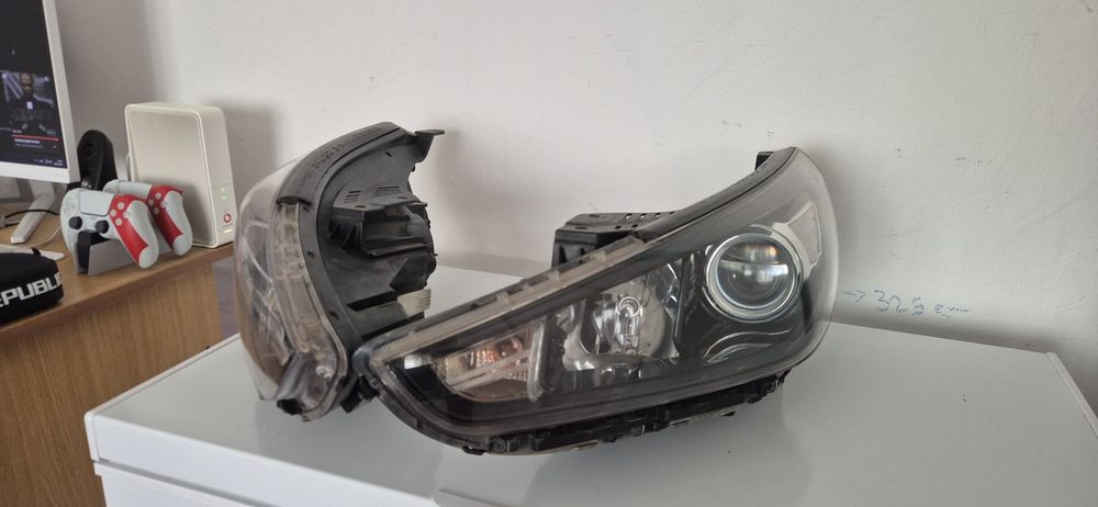 Faruri Hyundai i30 PDe