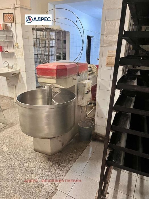 Склад в Плевен, област-с.Брест площ 146 цена 42000