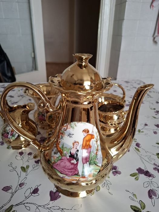 Продам кофейный сервиз