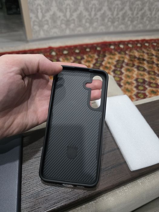 Продам новый чехол на Galaxy s25 plus