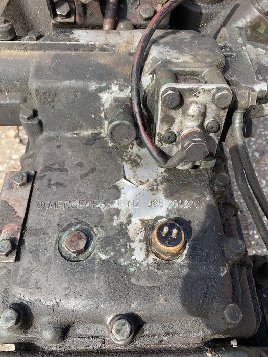 Двигател v8 със скорости