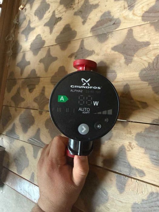 Продается циркуляционный насос GRUNDFOS Grundfos alpha2