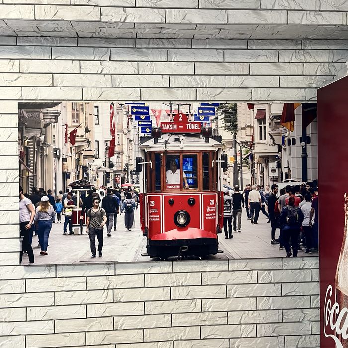 Красивые картины для уюта дома или общепита