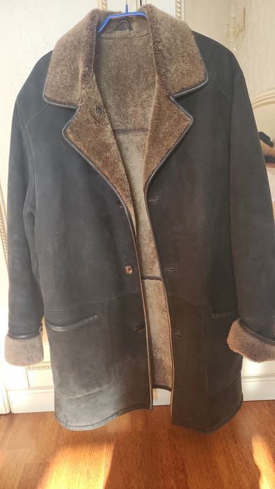 Продам мужскую дубленку.